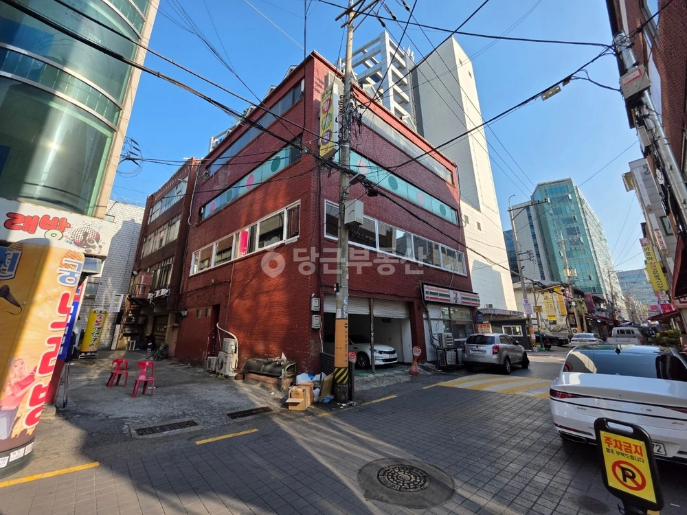 경기도 성남시 중원구 성남동 상가 사진 1