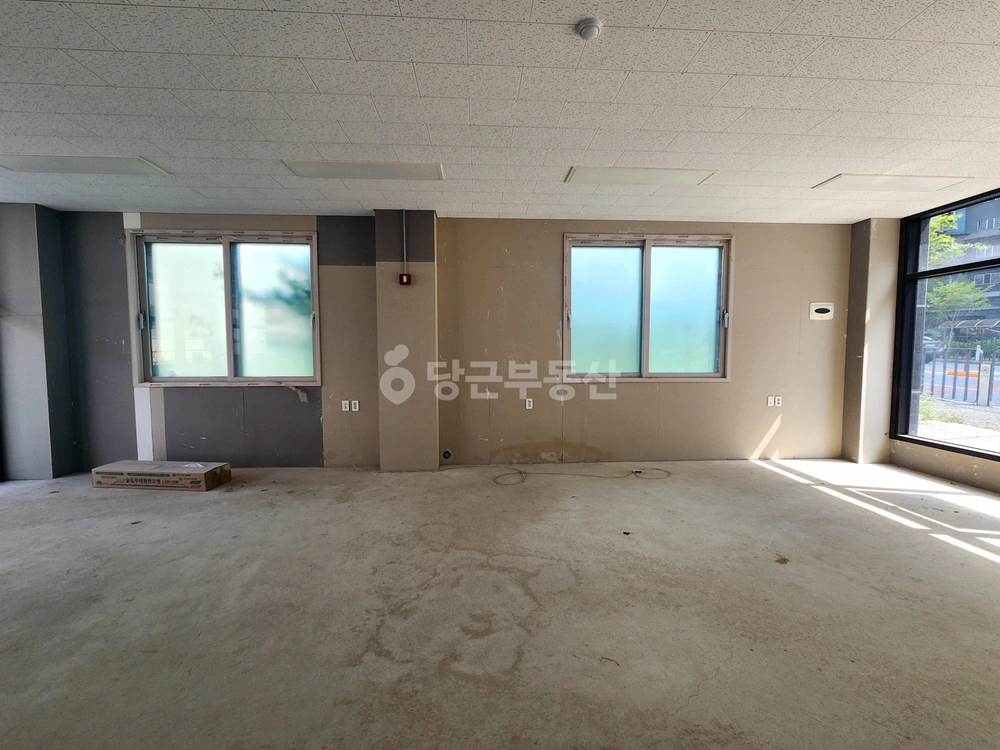 대전광역시 유성구 덕명동 사무실 사진 1