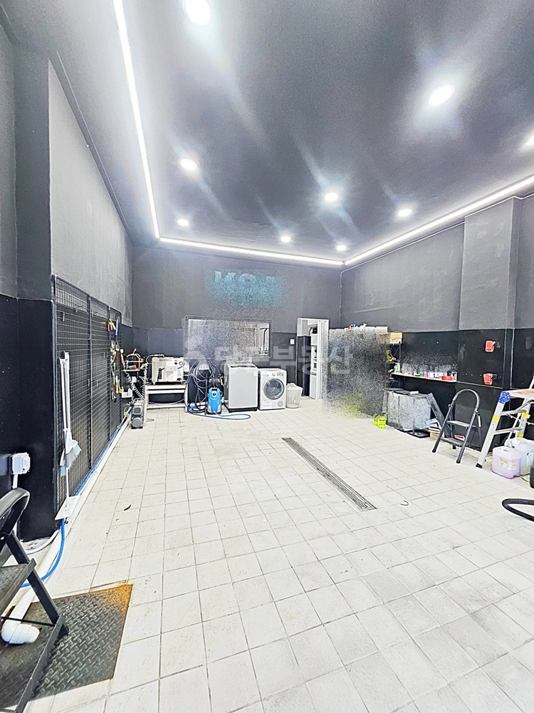 경기도 수원시 권선구 곡반정동 상가 사진 1