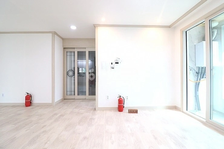 대전광역시 유성구 봉명동 빌라(투룸 이상) 사진 1