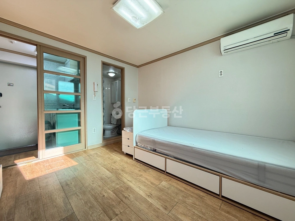 대전광역시 서구 용문동 원룸 사진 1