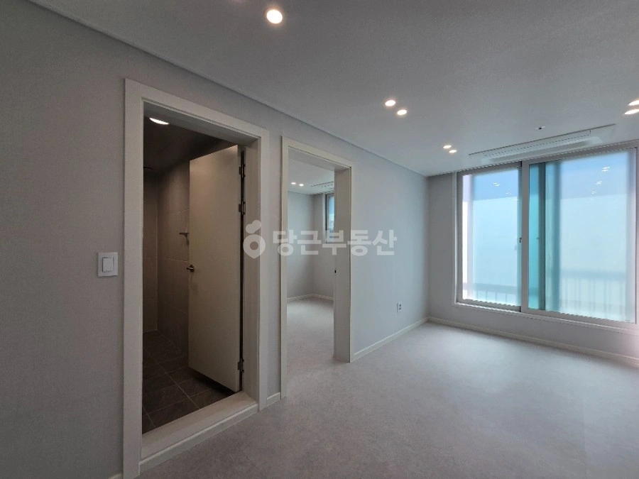 대전광역시 유성구 봉명동 원룸 사진 1