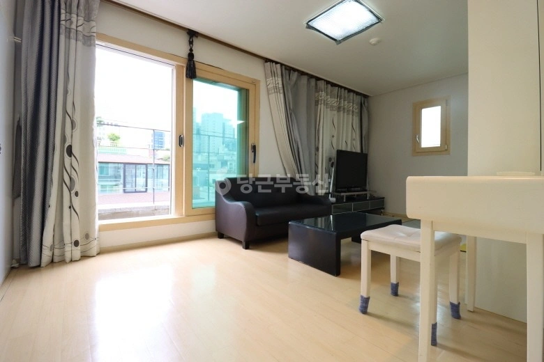 서울특별시 강남구 역삼동 아파트 사진 1