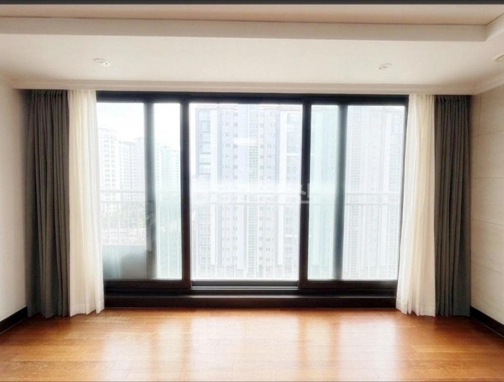 경기도 화성시 만세구 향남읍 아파트 사진 1