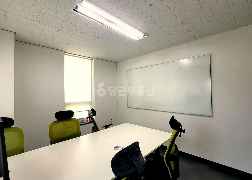 서울특별시 강남구 논현동 사무실 사진 1