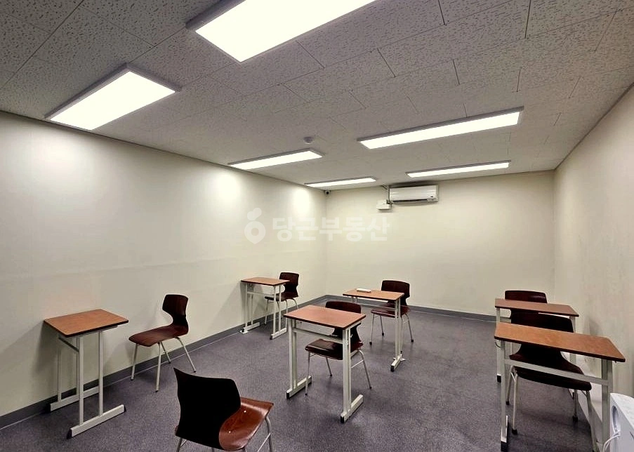 서울특별시 강남구 신사동 사무실 사진 1