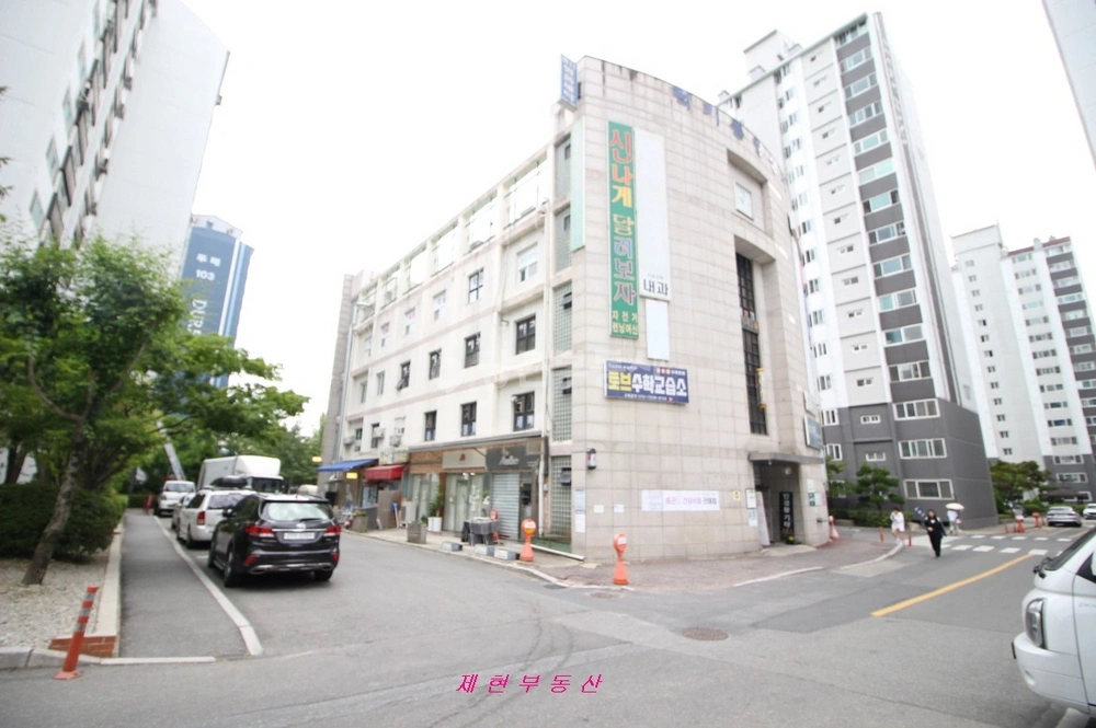 대전광역시 유성구 신성동 상가 사진 1
