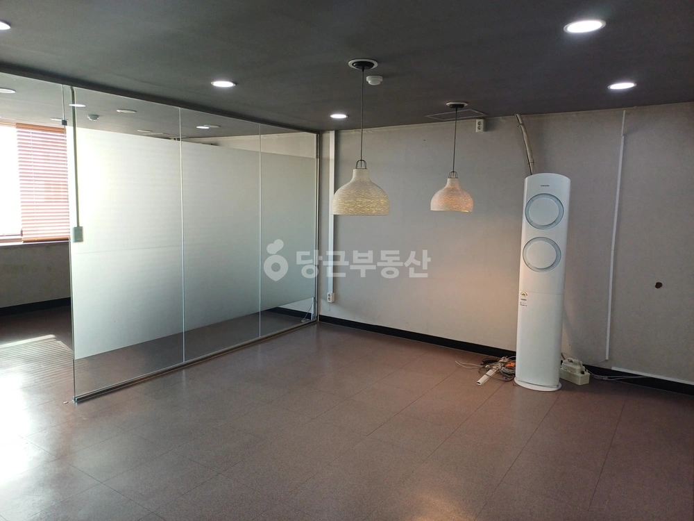 서울특별시 강남구 논현동 사무실 사진 1