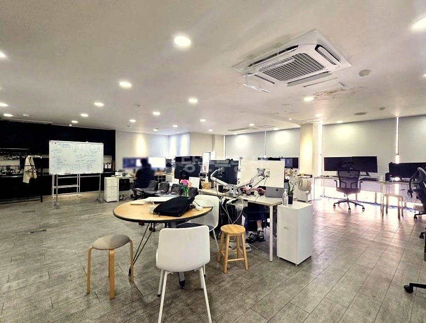 서울특별시 강남구 역삼동 사무실 사진 1