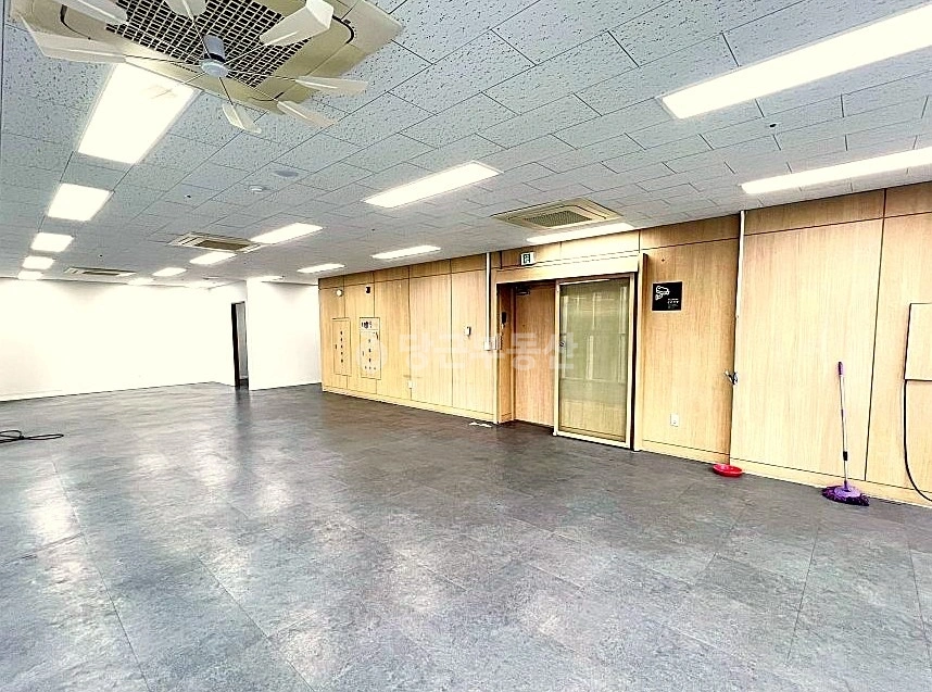서울특별시 강남구 신사동 사무실 사진 1