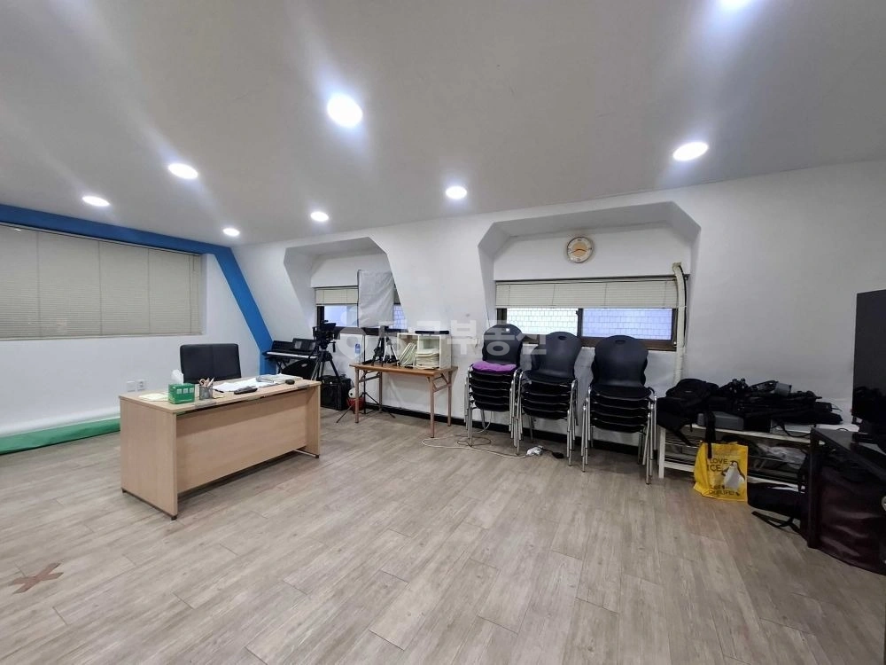 서울특별시 강남구 논현동 사무실 사진 1