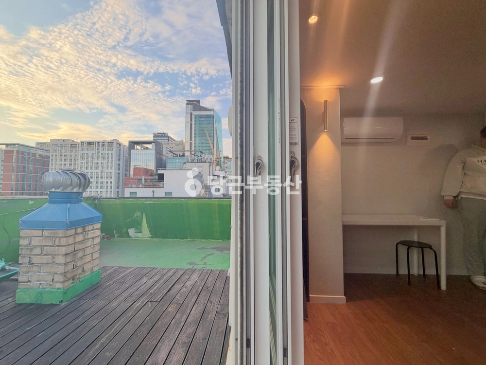 서울특별시 강남구 역삼동 원룸 사진 1