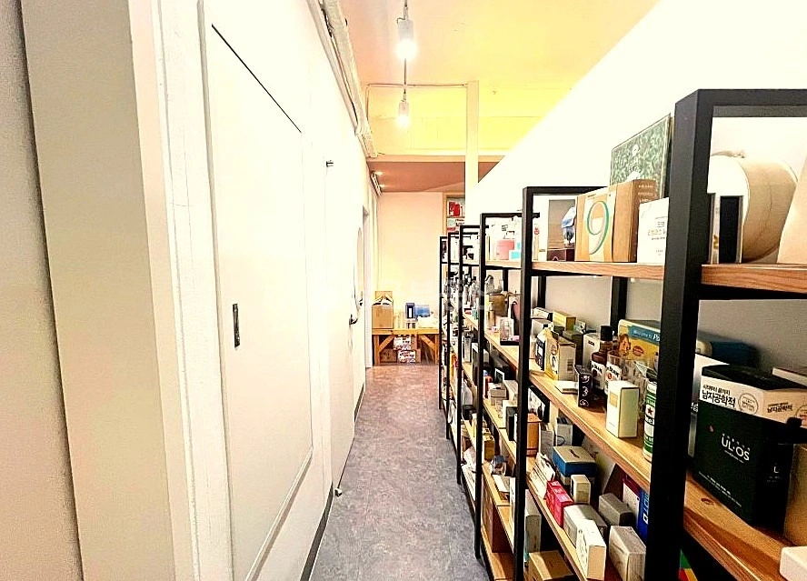 서울특별시 강남구 신사동 사무실 사진 1