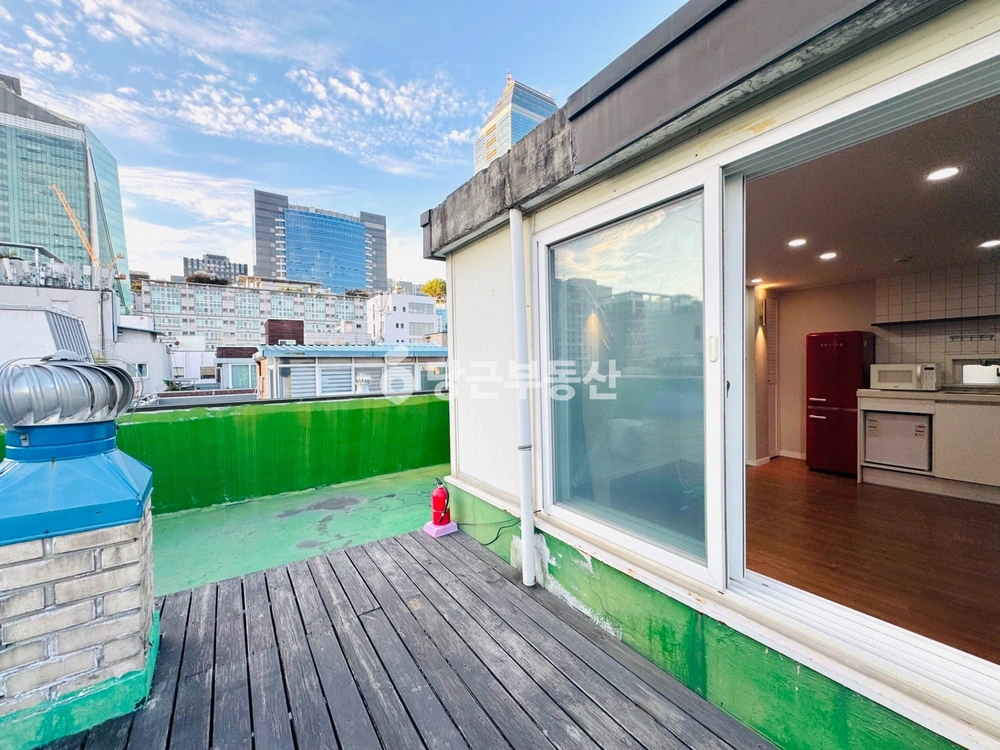 서울특별시 강남구 역삼동 원룸 사진 1