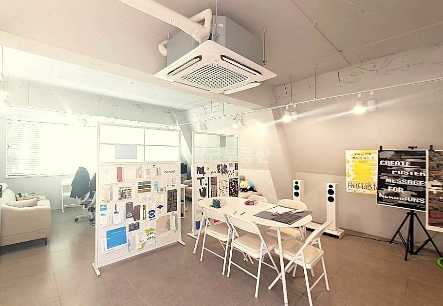 서울특별시 강남구 신사동 사무실 사진 1