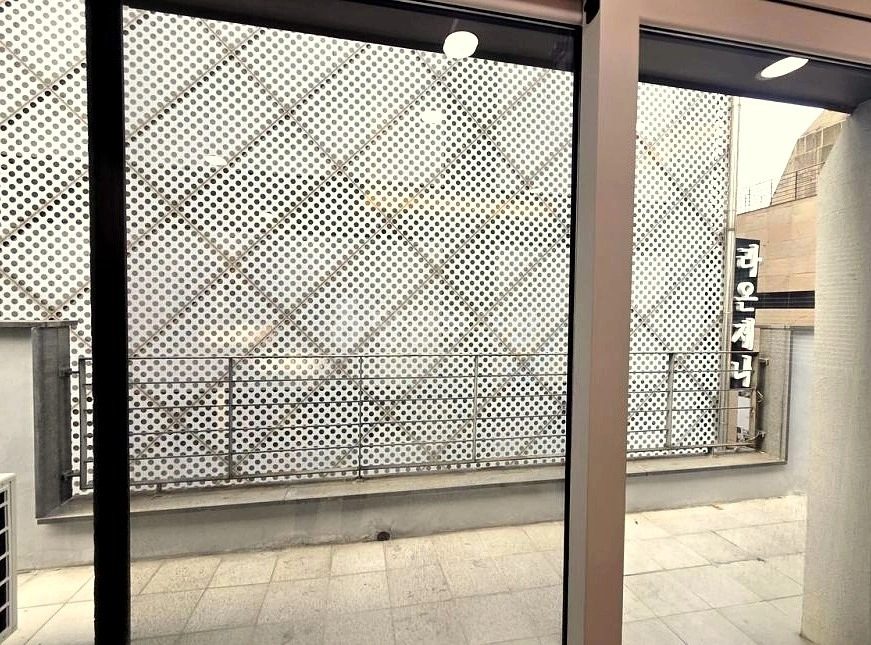 서울특별시 강남구 논현동 사무실 사진 1