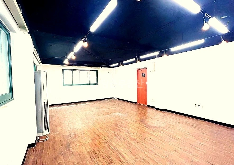 서울특별시 강남구 신사동 사무실 사진 1