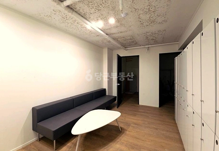 서울특별시 강남구 신사동 사무실 사진 1
