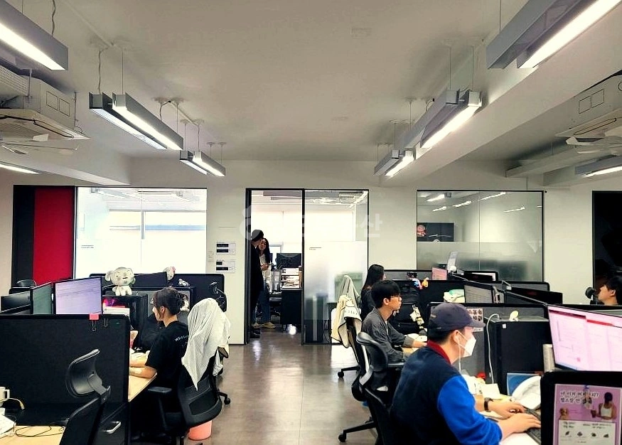 서울특별시 강남구 논현동 사무실 사진 1