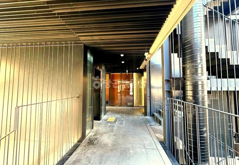 서울특별시 강남구 청담동 사무실 사진 1
