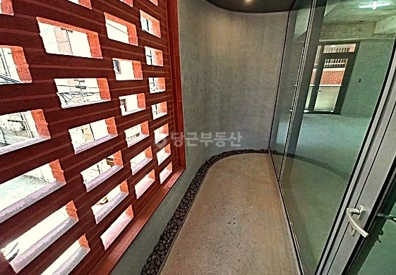 서울특별시 강남구 논현동 사무실 사진 1