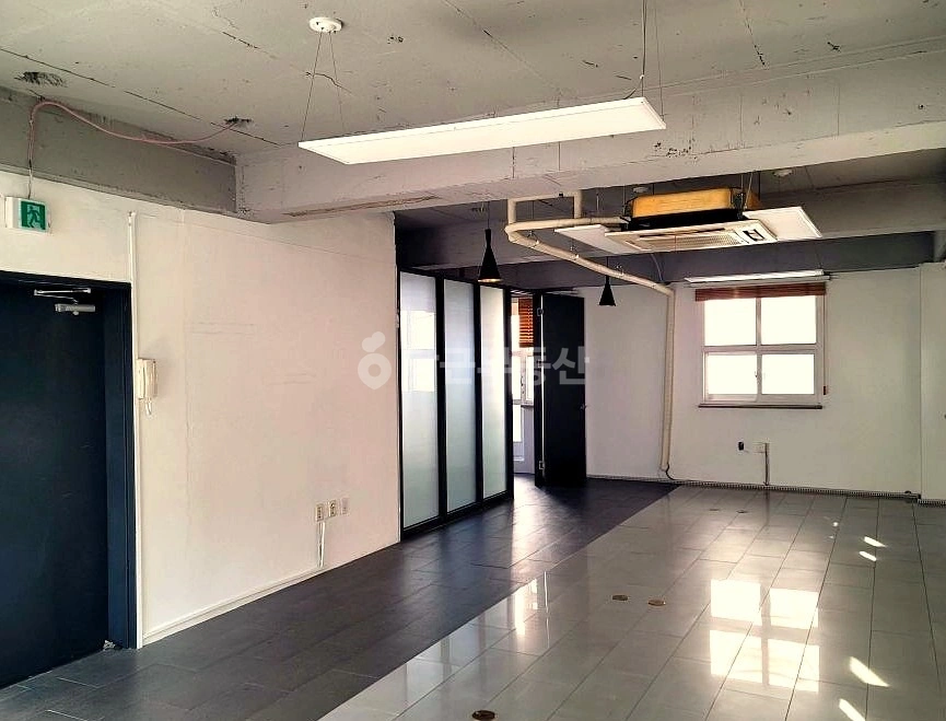 서울특별시 강남구 역삼동 사무실 사진 1