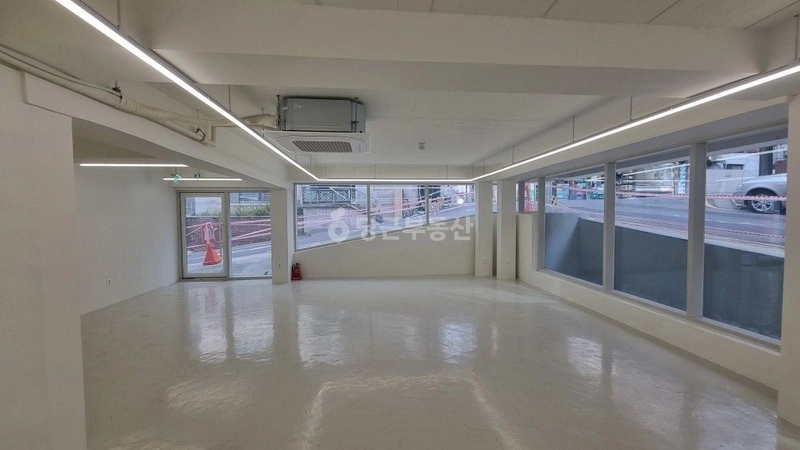서울특별시 강남구 논현동 상가 사진 1