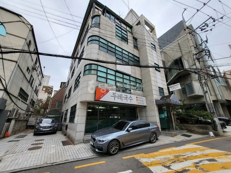 서울특별시 강남구 신사동 상가 사진 1