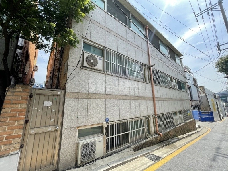 서울특별시 강남구 역삼동 원룸 사진 1
