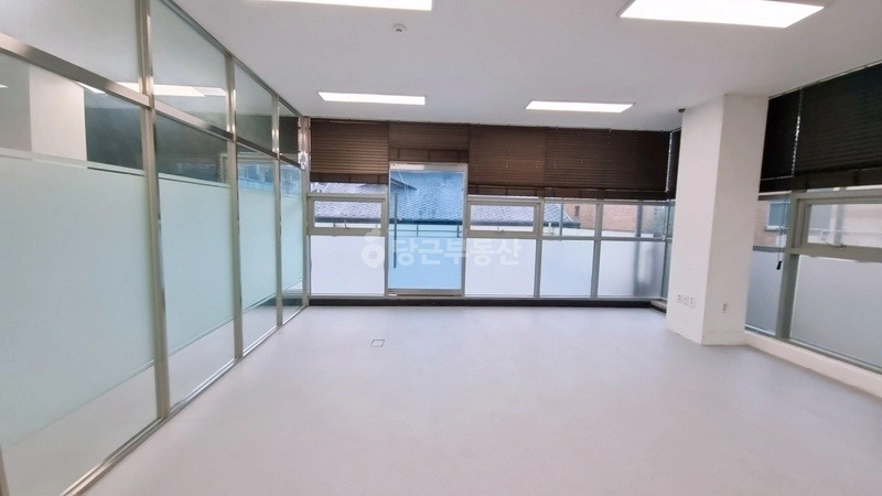 서울특별시 강남구 역삼동 사무실 사진 1