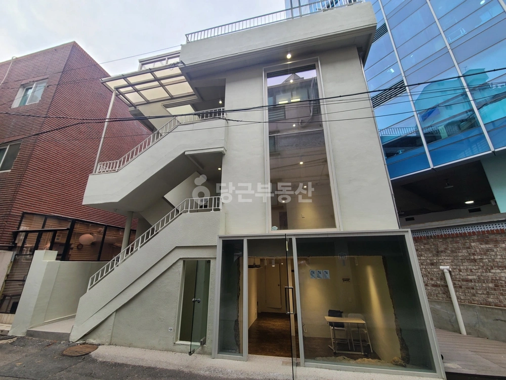 서울특별시 성동구 성수동2가 상가 사진 1