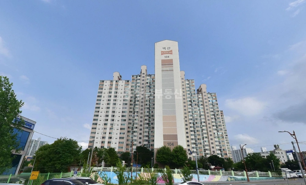 충청남도 아산시 실옥동 아파트 사진 1