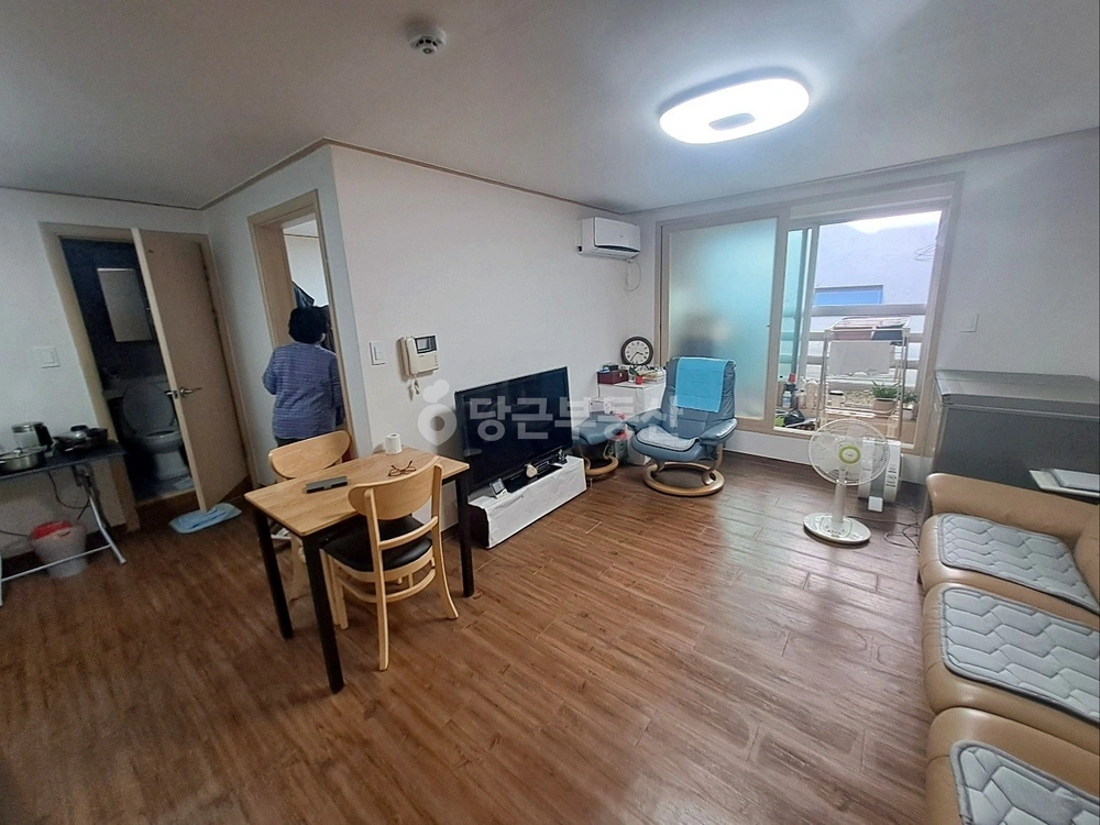 서울특별시 강남구 논현동 원룸 사진 1