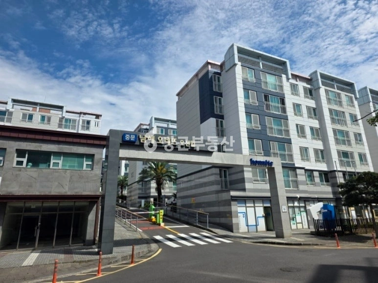 제주특별자치도 서귀포시 중문동 아파트 사진 1