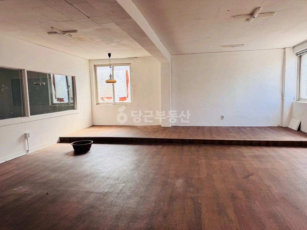 충청남도 천안시 동남구 신부동 상가 사진 1