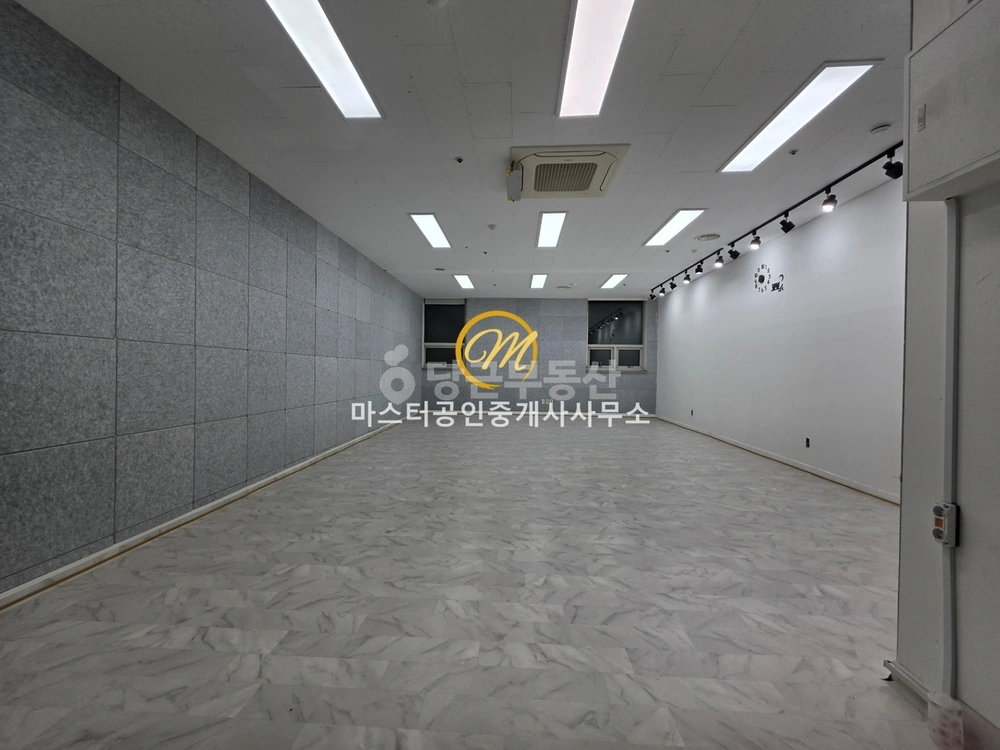 경기도 화성시 효행구 봉담읍 상가 사진 1
