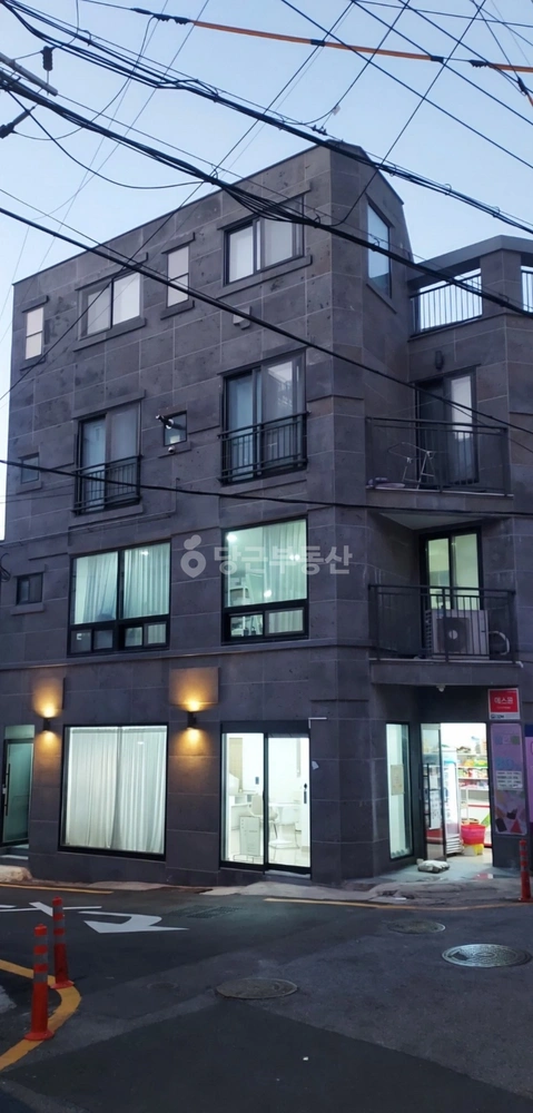 부산광역시 남구 용호동 상가 사진 1