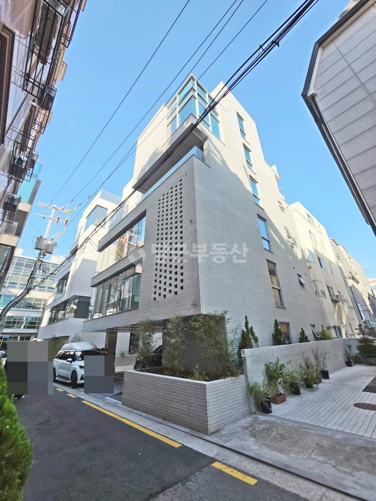 서울특별시 강남구 신사동 사무실 사진 1