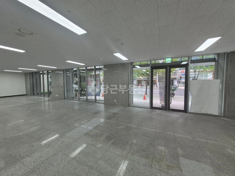 서울특별시 영등포구 양평동4가 상가 사진 1