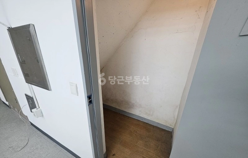 서울특별시 강남구 논현동 사무실 사진 1