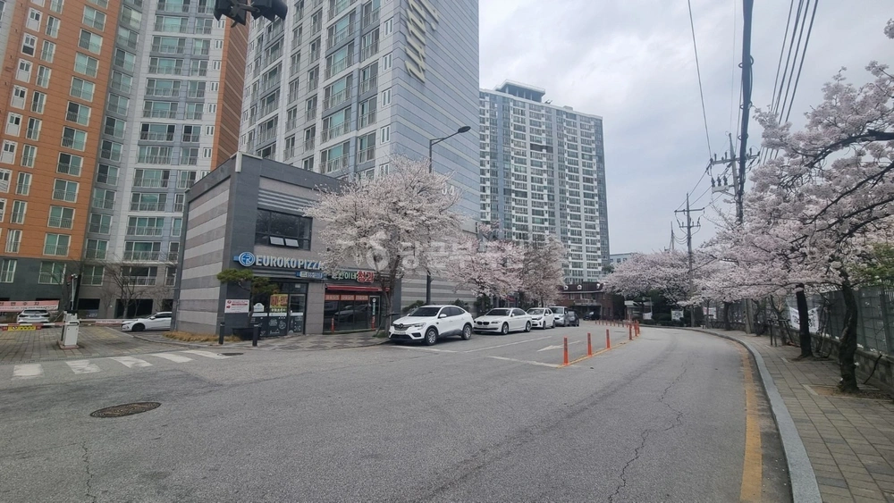 전남광주통합특별시 서구 쌍촌동 상가 사진 1