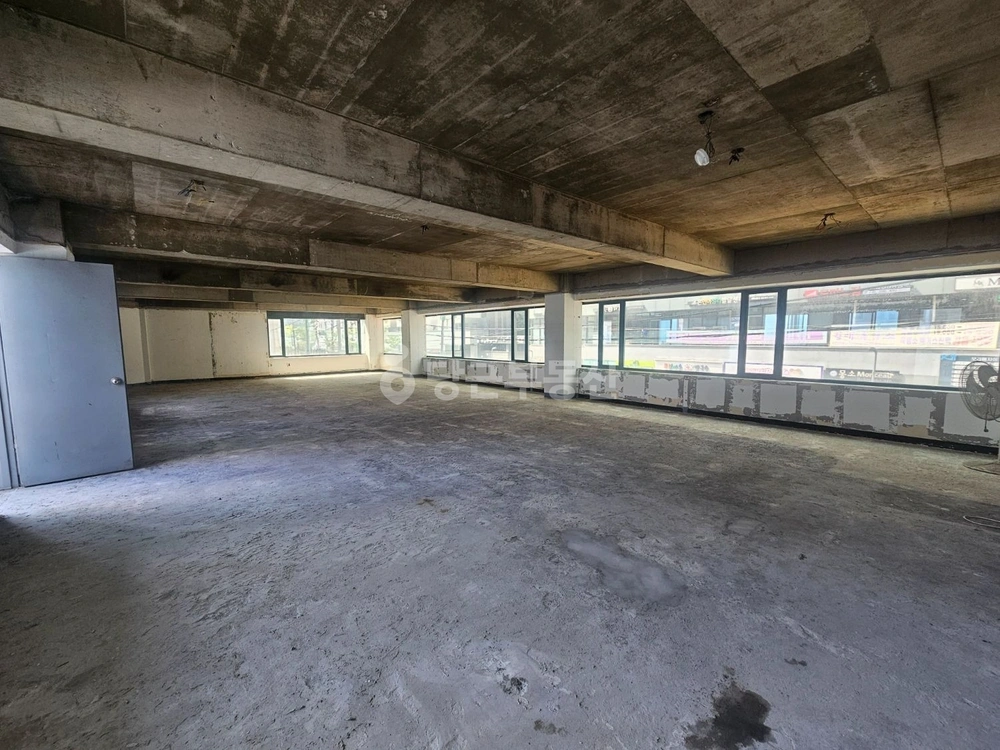 서울특별시 동작구 신대방동 상가 사진 1