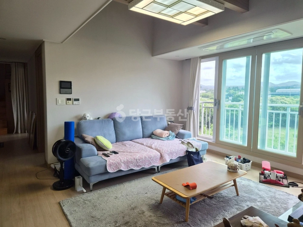 제주특별자치도 제주시 조천읍 빌라(투룸 이상) 사진 1