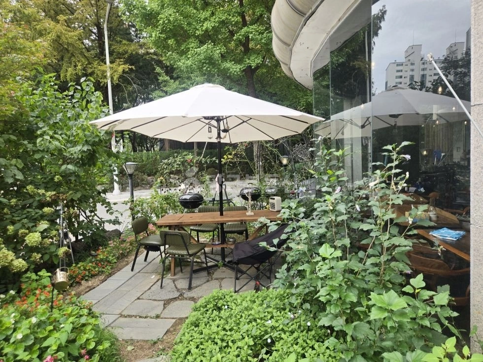 경기도 고양시 일산서구 일산동 상가 사진 1