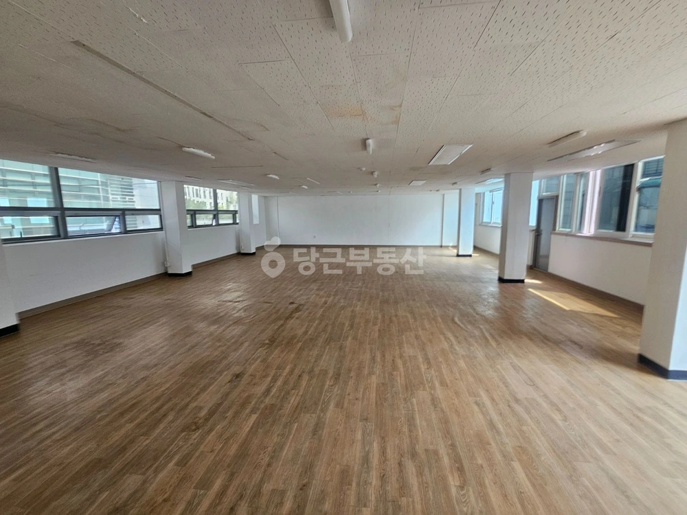 서울특별시 동작구 신대방동 상가 사진 1