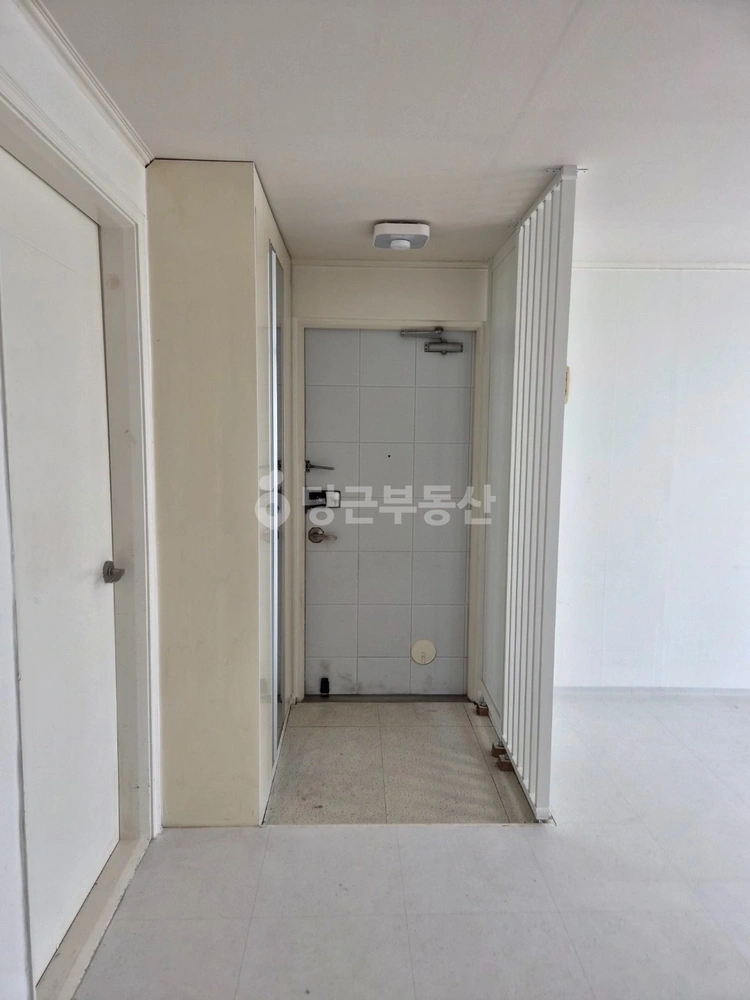 경상남도 창원시 마산회원구 내서읍 아파트 사진 1