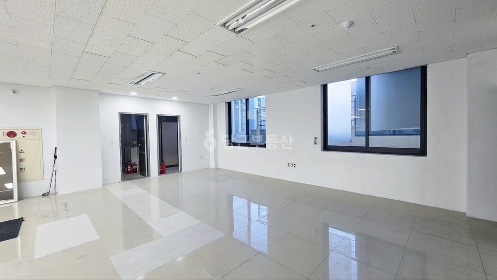 전북특별자치도 전주시 완산구 효자동2가 상가 사진 1