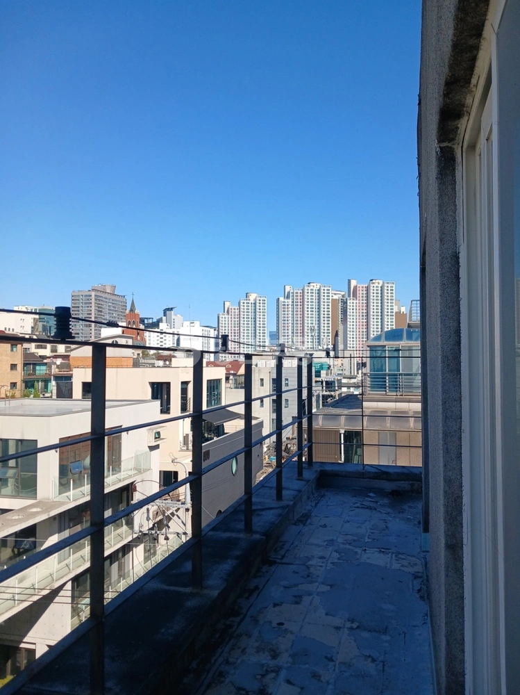 서울특별시 강남구 역삼동 아파트 사진 1