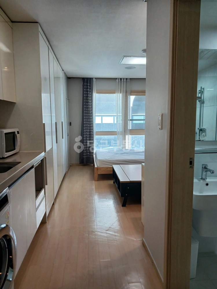 서울특별시 강남구 역삼동 아파트 사진 1