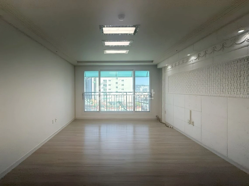 인천광역시 부평구 부평동 아파트 사진 1